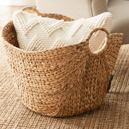 Storage ideas, storage ideas for small spaces, storage ideas for bedrooms, storage bench, storage solutions, stylish storage, organization, organization ideas for the home, organizing ideas, organizing, stylish storage solutions, stylish storage ideas